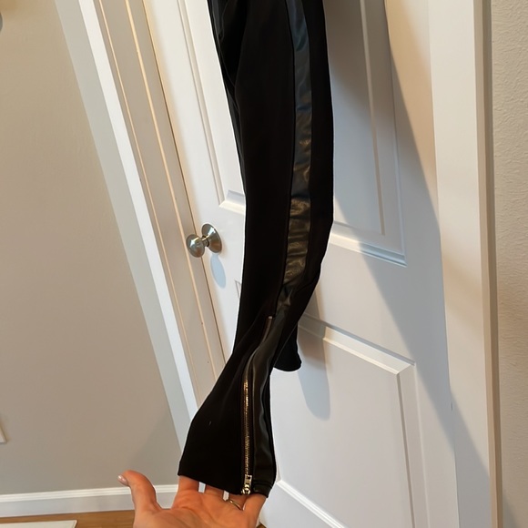 Athleta Moto tights - Picture 5 of 8